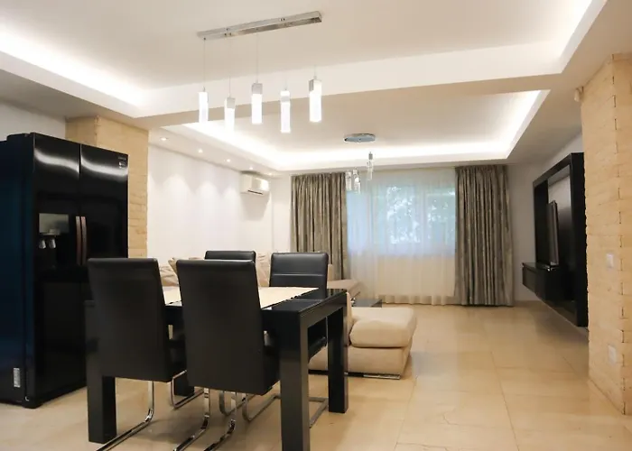 Bulevardul Decebal Bucharest