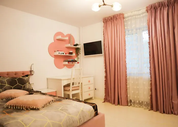 Bulevardul Decebal Бухарест